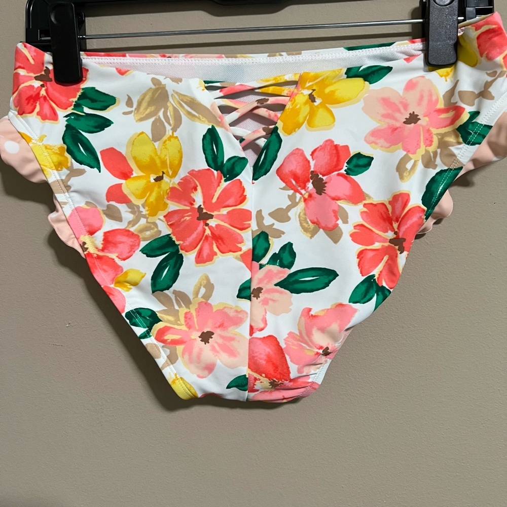 Floral Bikini Set - Picture 5 of 7